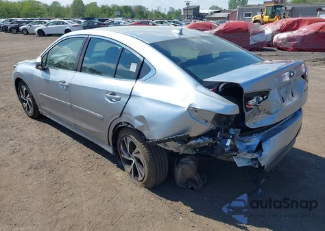 2021 Subaru Legacy Premium z USA, uszkodzony, nr VIN 4S3BWAD6XM3004573